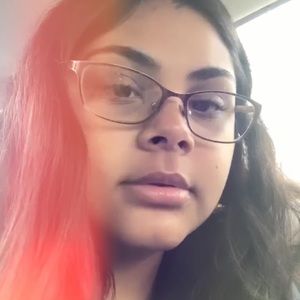 Meet your Posher, Daniela